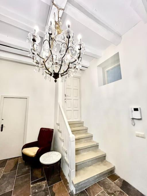Сasa de vacaciones Huge Superb Duplex Old Town *