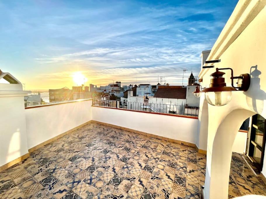 Huge Superb Duplex Old Town Сasa de vacaciones *